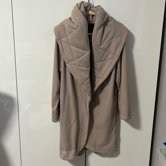 BAGATELLE NWOT Quilted Drape Open Cardigan Jacket, Size M/L - Picture 6 of 13